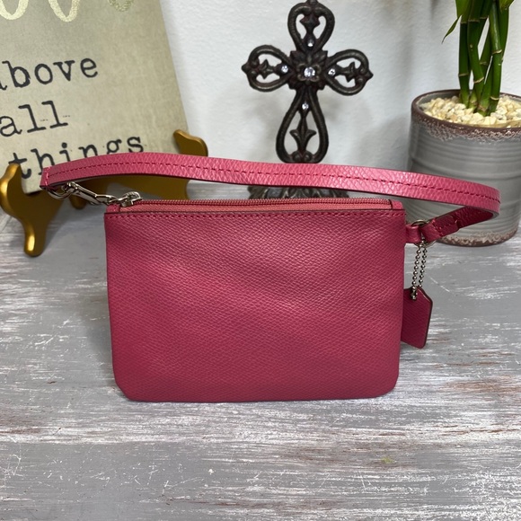 Coach Mauve pink zipper wristlet change purse wrist strap - Picture 4 of 8